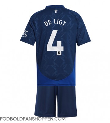 Manchester United Matthijs de Ligt #4 Udebanetrøje Børn 2024-25 Kortærmet (+ Korte bukser)